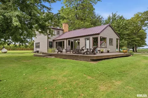 Exterior - 186 E 1850 St, Galva, IL 61434 photo 8 of 14