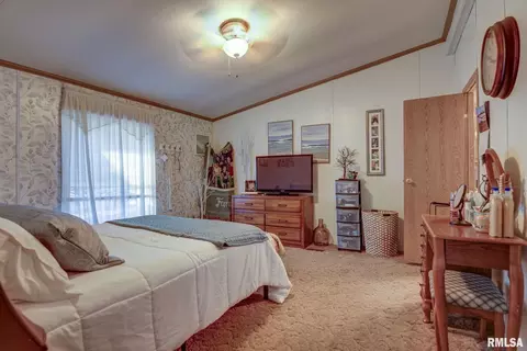 Bedroom - 512 W Illinois St, Assumption, IL 62510 photo 1 of 4