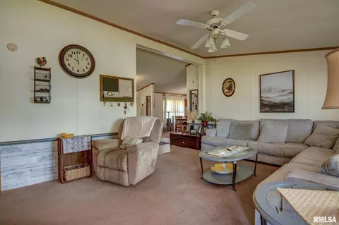 Living - 512 W Illinois St, Assumption, IL 62510 photo 1 of 2