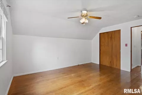 Bedroom - 2536 S Walnut St, Springfield, IL 62704 photo 5 of 8