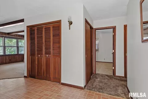Entry Way - 35 Providence Ln, Springfield, IL 62711 photo 1 of 1