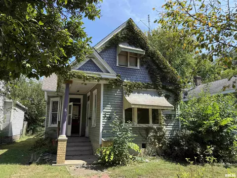 1518 S Spring St, Springfield, IL 62704 photo 2