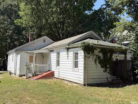 1518 S Spring St, Springfield, IL 62704 photo 5