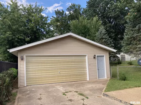 Other - 217 Willow Ln, Springfield, IL 62707 photo 1 of 7