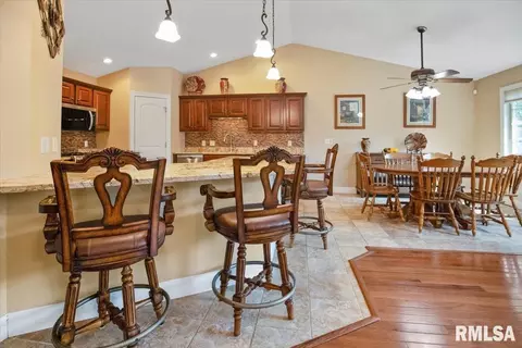 Dining - 456 Elle Ct, Springfield, IL 62711 photo 2 of 2
