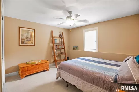 Bedroom - 456 Elle Ct, Springfield, IL 62711 photo 5 of 6