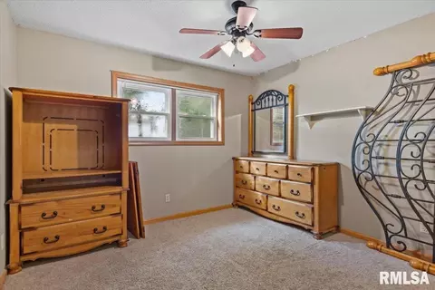 Bedroom - 74 Holliday Rd, Springfield, IL 62702 photo 4 of 9