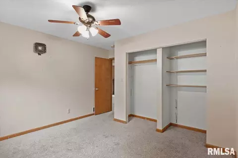 Bedroom - 74 Holliday Rd, Springfield, IL 62702 photo 7 of 9