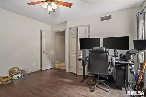 Other - 74 Holliday Rd, Springfield, IL 62702 photo 10 of 16