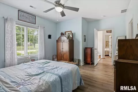 Bedroom - 817 Colorado Ct, Springfield, IL 62711 photo 2 of 4