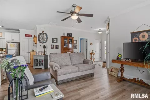Other - 817 Colorado Ct, Springfield, IL 62711 photo 3 of 7