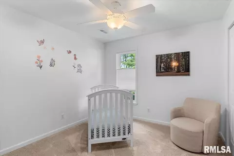 Bedroom - 86 Country Pl, Springfield, IL 62703 photo 5 of 9