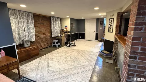 Other - 1720 S State St, Springfield, IL 62704 photo 13 of 24