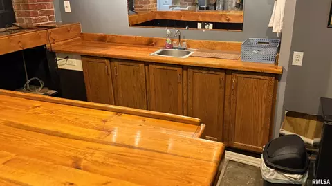 Other - 1720 S State St, Springfield, IL 62704 photo 18 of 24