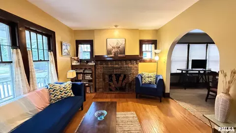 Living - 1720 S State St, Springfield, IL 62704 photo 1 of 2