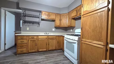 Other - 206 N State St, Springfield, IL 62704 photo 2 of 7