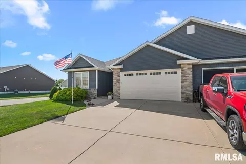 Other - 4820 Chestnut Dr, Springfield, IL 62711 photo 1 of 16