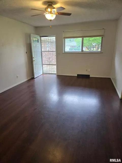 Living - 1209-1211 Interlacken Rd, Springfield, IL 62704 photo 1 of 3