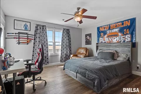 Bedroom - 5420 Crane Dr, Springfield, IL 62711 photo 1 of 10