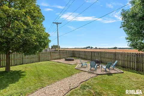 Exterior - 5420 Crane Dr, Springfield, IL 62711 photo 5 of 6