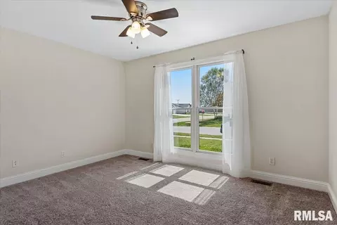 Bedroom - 3501 Glengate Dr, Springfield, IL 62711 photo 4 of 5