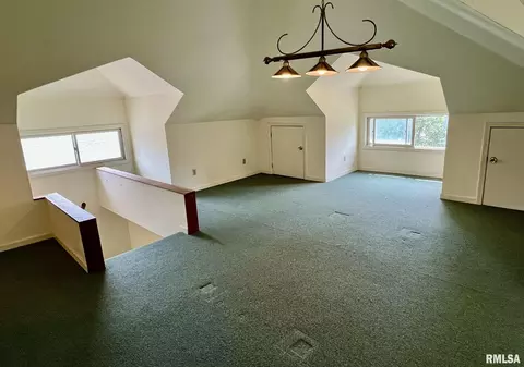 Other - 401 E Keys Ave, Springfield, IL 62702 photo 7 of 9
