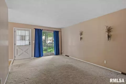 Other - 2528 Holmes Ave, Springfield, IL 62704 photo 2 of 4