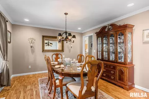 Dining - 7409 Piper Glen Dr, Springfield, IL 62711 photo 1 of 4