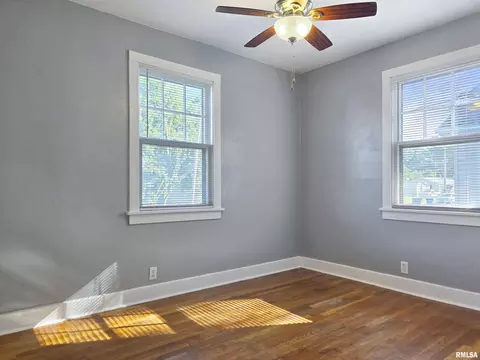 Bedroom - 3016 Linden Ave, Springfield, IL 62702 photo 1 of 7