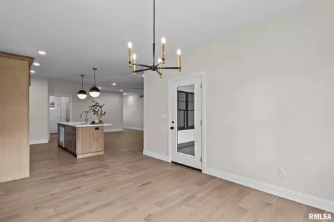 Dining - 1711 Ambleside Dr, Springfield, IL 62711 photo 3 of 3