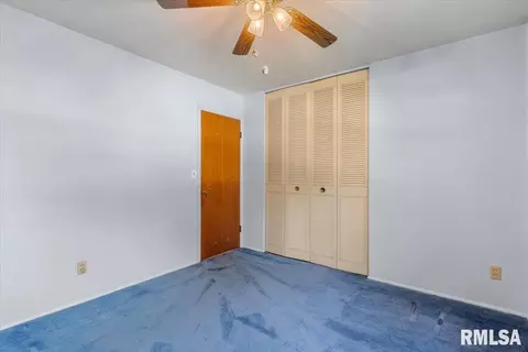 Bedroom - 8 Foresters Ln, Springfield, IL 62704 photo 5 of 9