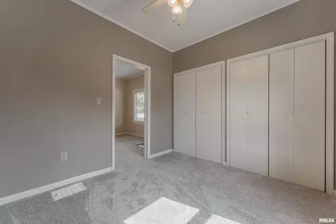 Bedroom - 627 S Kickapoo St, Lincoln, IL 62656 photo 2 of 4