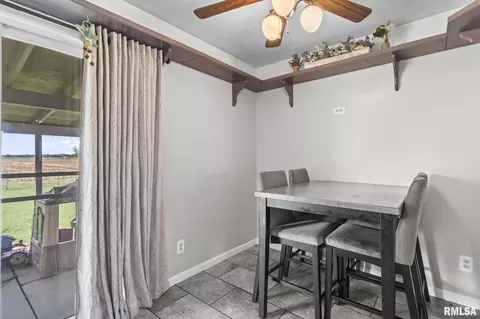 Dining - 3916 Marie Dr, Springfield, IL 62707 photo 2 of 2
