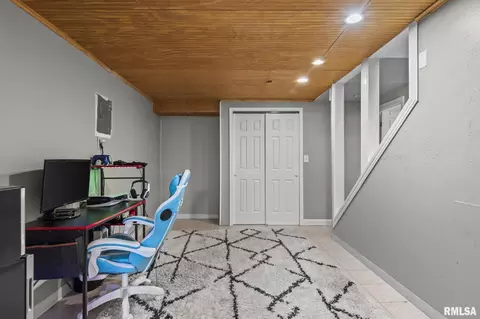 Other - 3916 Marie Dr, Springfield, IL 62707 photo 8 of 19