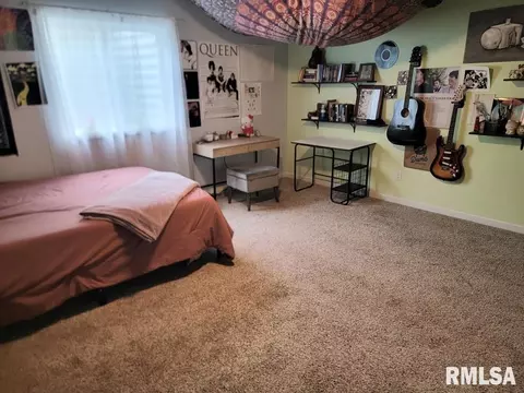 Bedroom - 415 Piazza Ln, Chatham, IL 62629 photo 5 of 7