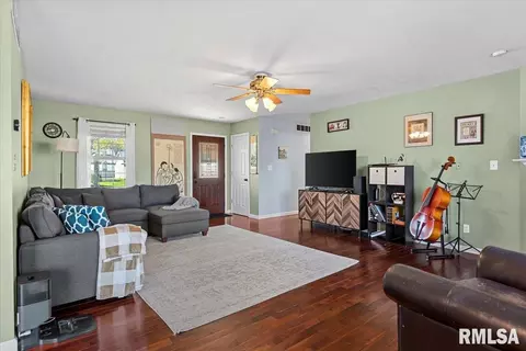 Other - 1005 Post Rd, Springfield, IL 62712 photo 5 of 15
