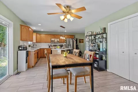 Other - 1005 Post Rd, Springfield, IL 62712 photo 6 of 15