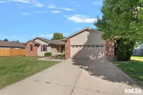 Other - 1005 Post Rd, Springfield, IL 62712 photo 2 of 15