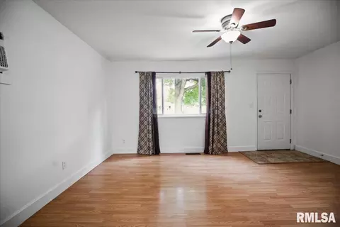 Other - 1657 Schrader Ave, Springfield, IL 62702 photo 3 of 4