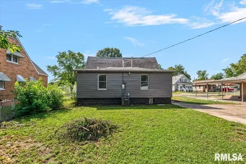 Exterior - 2365 E Converse Ave, Springfield, IL 62702 photo 5 of 7
