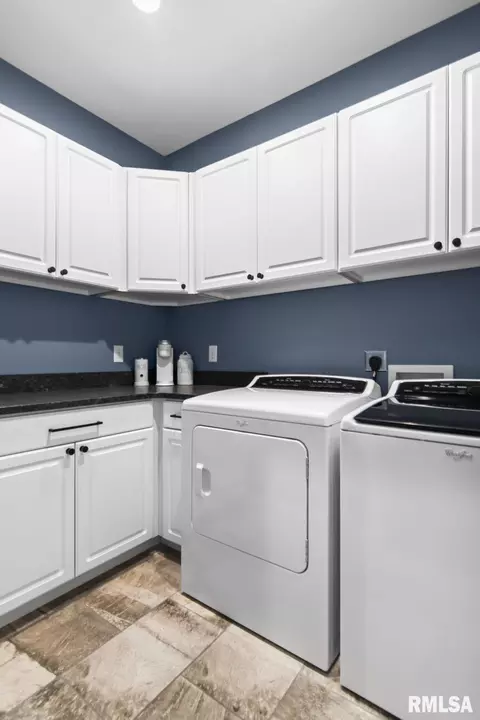 Other - 2820 Whiteside Pl, Springfield, IL 62711 photo 5 of 14