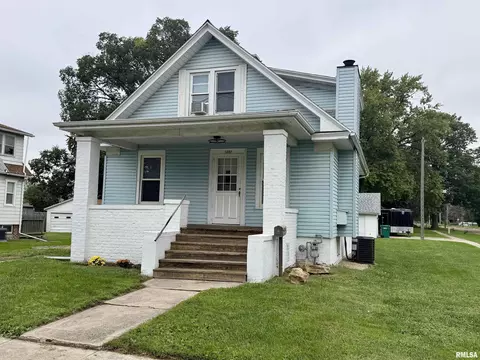 1497 E Losey St, Galesburg, IL 61401