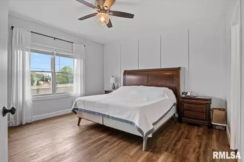 Bedroom - 432 Fitzgerald Dr, Springfield, IL 62711 photo 1 of 7