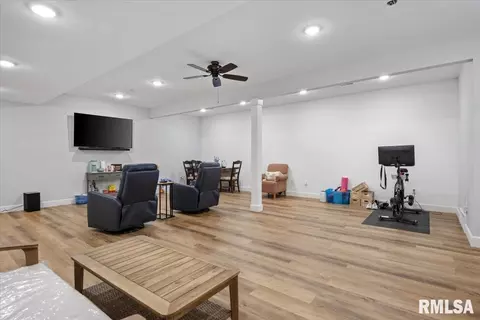 Other - 432 Fitzgerald Dr, Springfield, IL 62711 photo 12 of 14