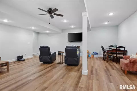 Other - 432 Fitzgerald Dr, Springfield, IL 62711 photo 11 of 14