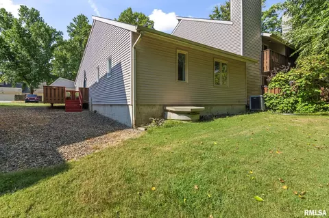 Exterior - 5 Country Pl, Springfield, IL 62703 photo 7 of 8