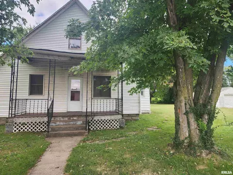 Other - 203 E Washington St, Athens, IL 62613 photo 3 of 3