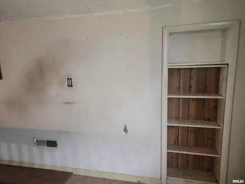 Bedroom - 203 E Washington St, Athens, IL 62613 photo 5 of 5
