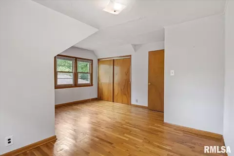 Bedroom - 3210 S 5th St, Springfield, IL 62703 photo 5 of 14