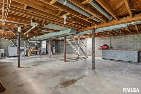 Other - 3210 S 5th St, Springfield, IL 62703 photo 10 of 11